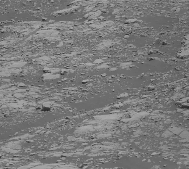 Sol 2761: Mast Camera (Mastcam)