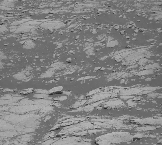 Sol 2761: Mast Camera (Mastcam)