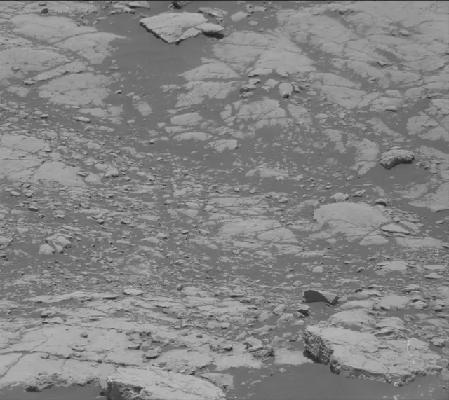 Sol 2761: Mast Camera (Mastcam)