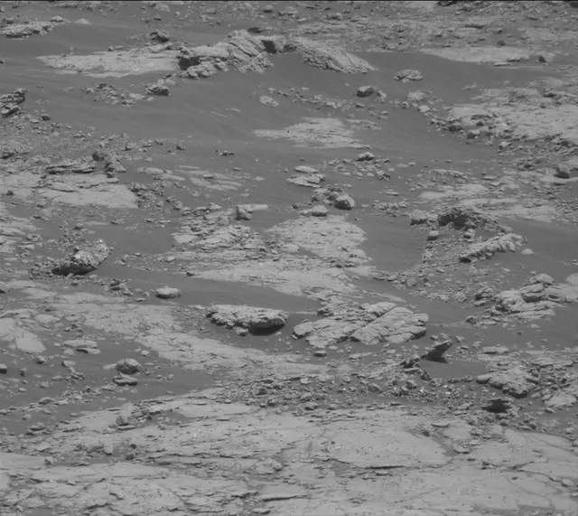 Sol 2762: Mast Camera (Mastcam)