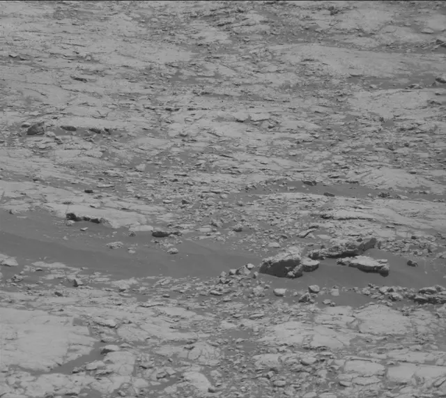 Sol 2762: Mast Camera (Mastcam)
