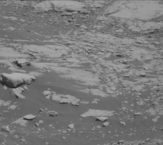 Sol 2762: Mast Camera (Mastcam)