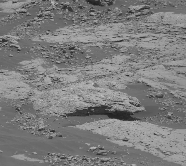 Sol 2762: Mast Camera (Mastcam)