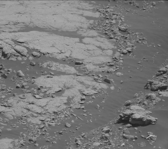 Sol 2762: Mast Camera (Mastcam)