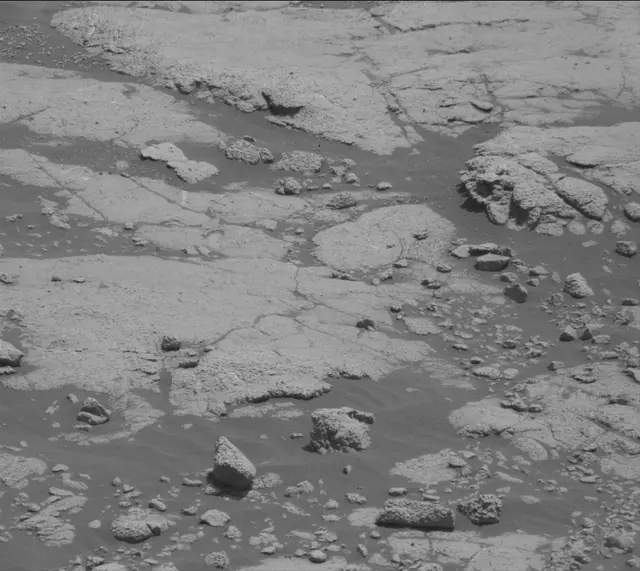Sol 2762: Mast Camera (Mastcam)