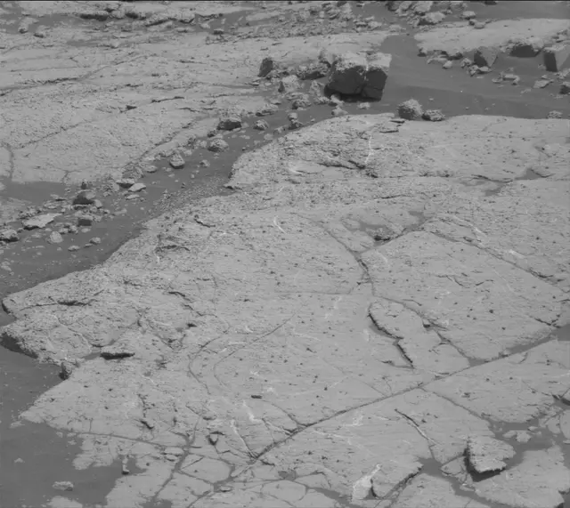 Sol 2762: Mast Camera (Mastcam)