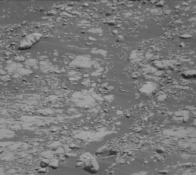 Sol 2762: Mast Camera (Mastcam)