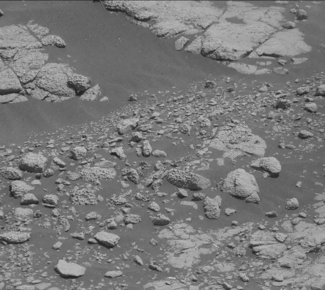 Sol 2762: Mast Camera (Mastcam)
