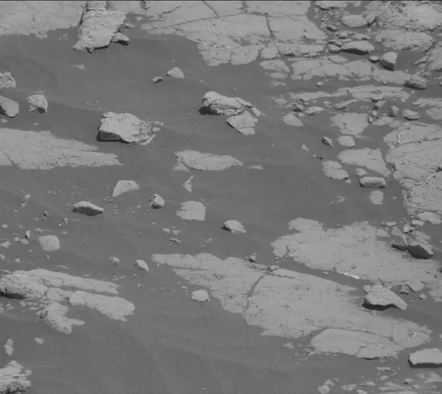 Sol 2762: Mast Camera (Mastcam)