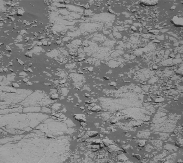 Sol 2762: Mast Camera (Mastcam)