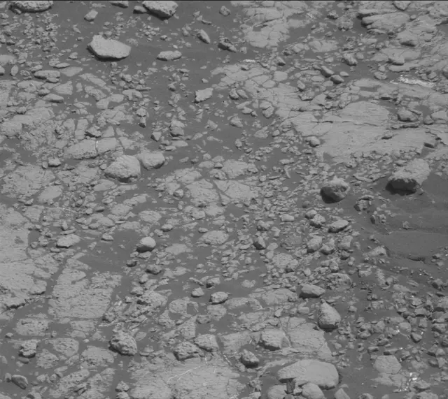 Sol 2762: Mast Camera (Mastcam)