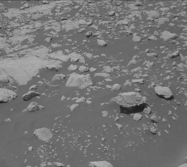 Sol 2764: Mast Camera (Mastcam)