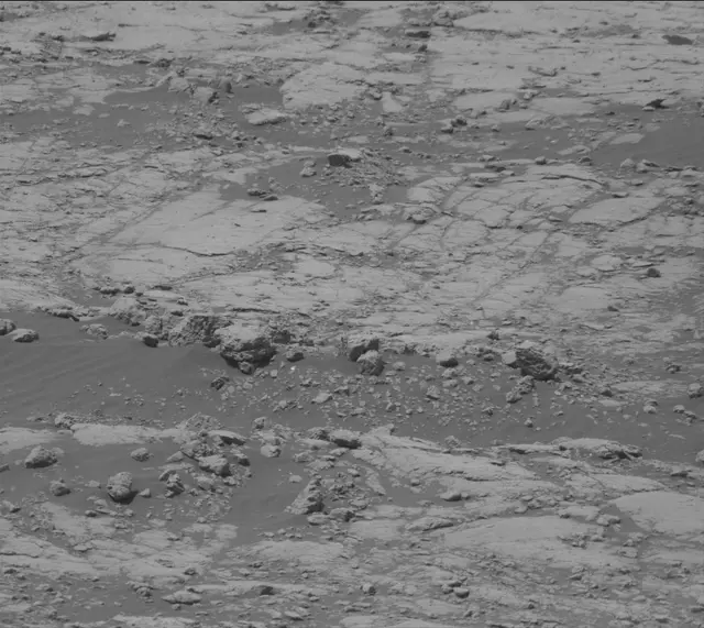 Sol 2764: Mast Camera (Mastcam)