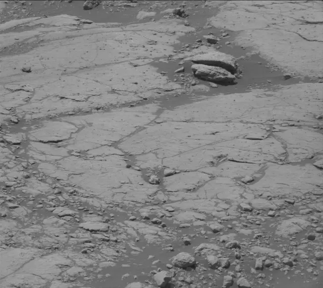 Sol 2764: Mast Camera (Mastcam)