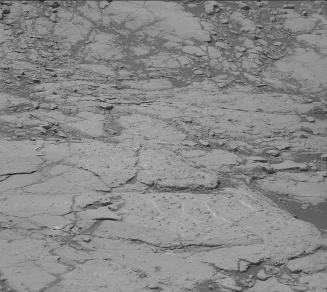 Sol 2764: Mast Camera (Mastcam)