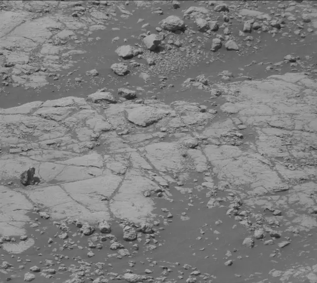 Sol 2764: Mast Camera (Mastcam)