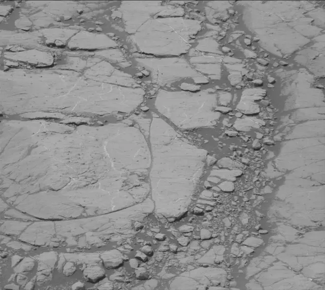 Sol 2764: Mast Camera (Mastcam)