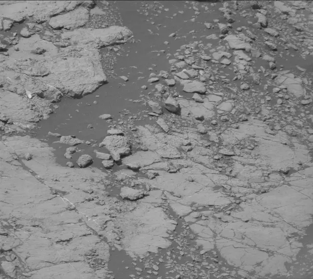 Sol 2764: Mast Camera (Mastcam)