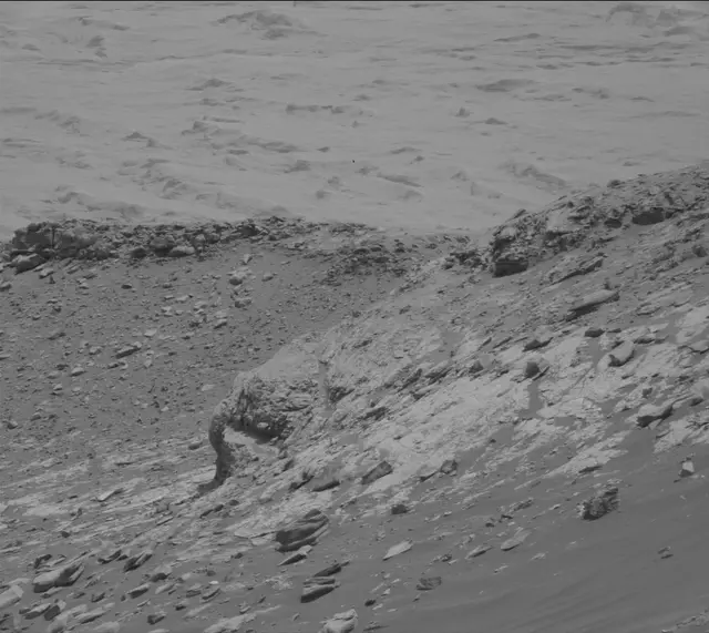 Sol 2765: Mast Camera (Mastcam)
