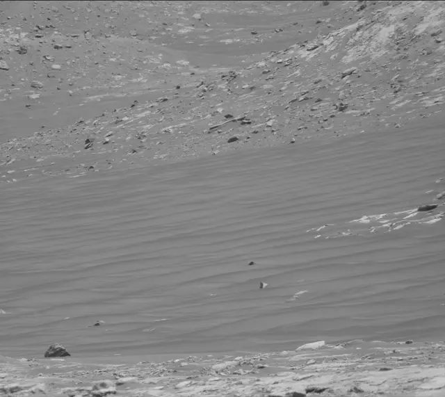 Sol 2765: Mast Camera (Mastcam)