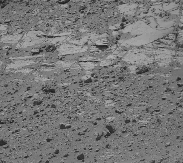 Sol 2767: Mast Camera (Mastcam)