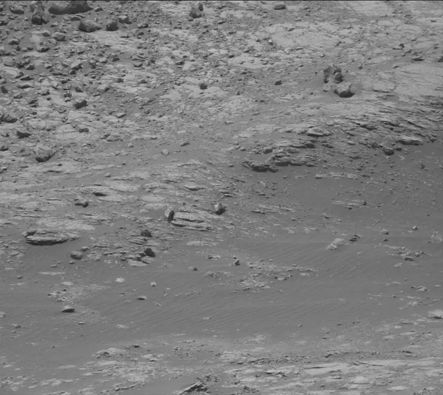 Sol 2767: Mast Camera (Mastcam)