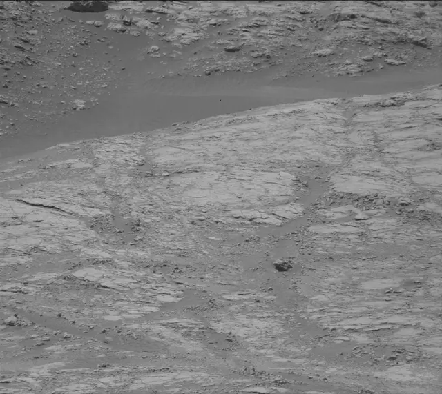 Sol 2767: Mast Camera (Mastcam)