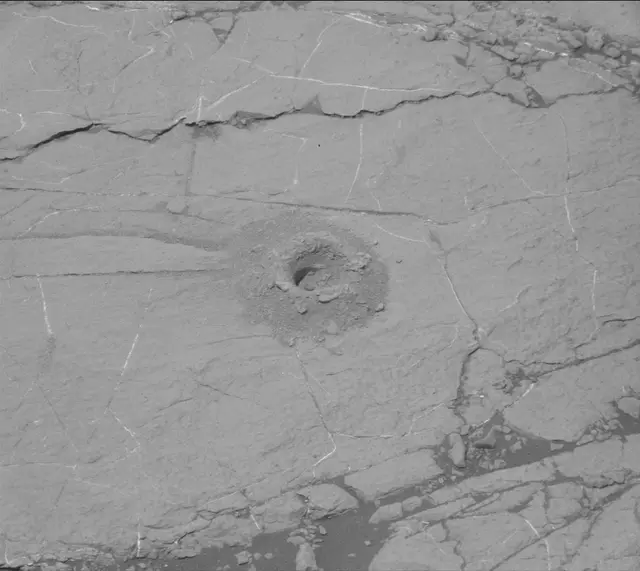 Sol 2769: Mast Camera (Mastcam)