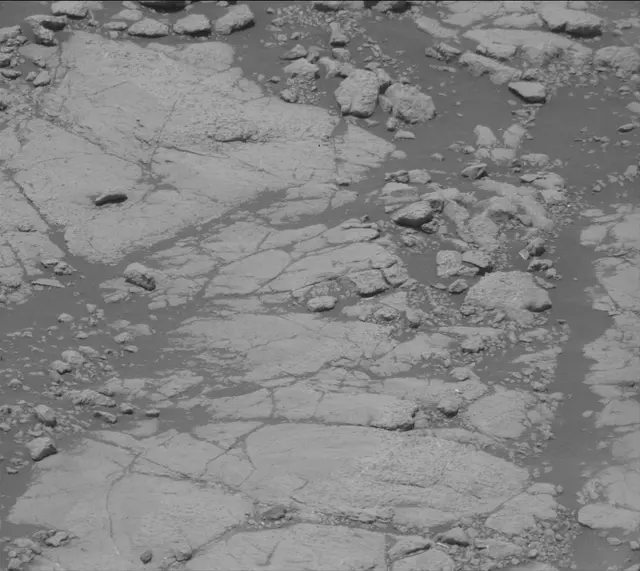 Sol 2770: Mast Camera (Mastcam)