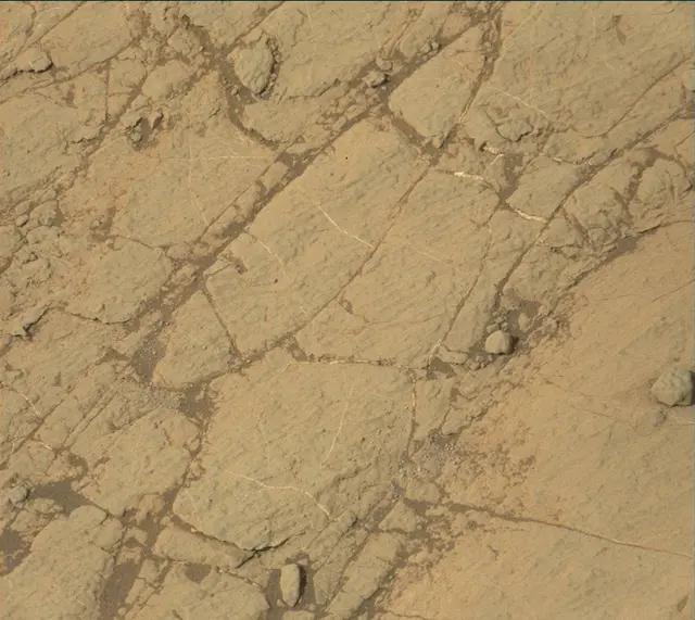 Sol 2772: Mast Camera (Mastcam)