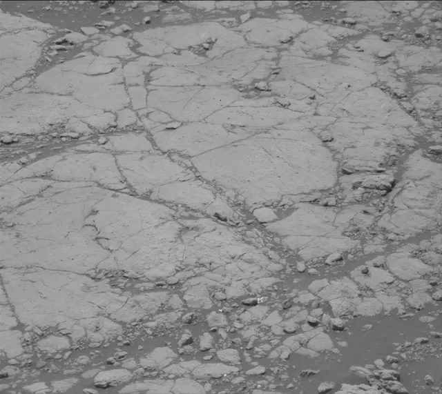 Sol 2774: Mast Camera (Mastcam)