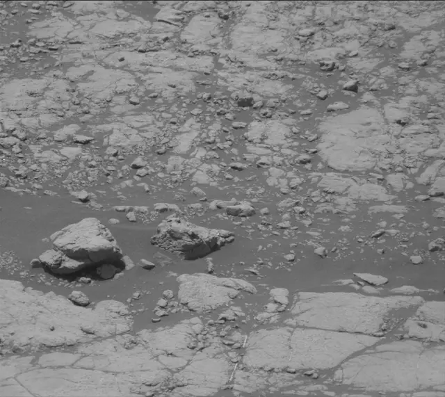 Sol 2774: Mast Camera (Mastcam)