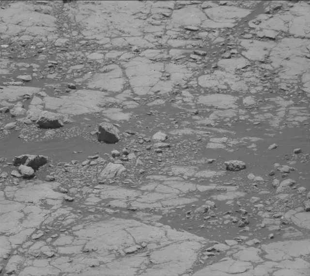 Sol 2774: Mast Camera (Mastcam)