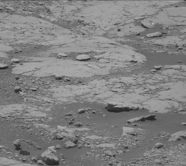 Sol 2774: Mast Camera (Mastcam)