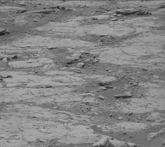 Sol 2774: Mast Camera (Mastcam)