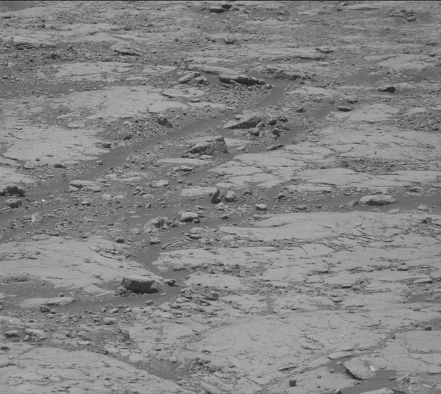 Sol 2774: Mast Camera (Mastcam)
