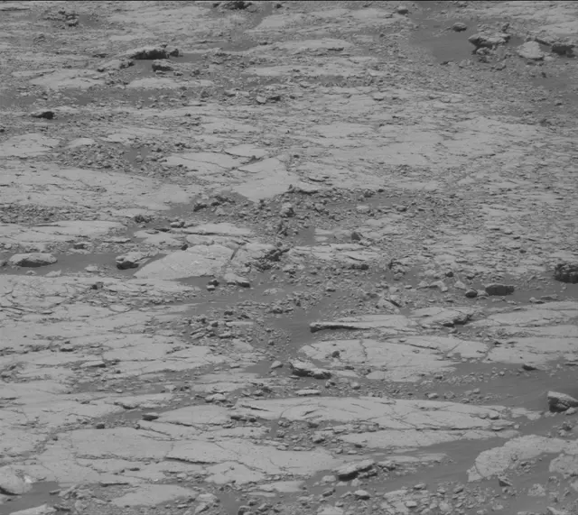Sol 2774: Mast Camera (Mastcam)