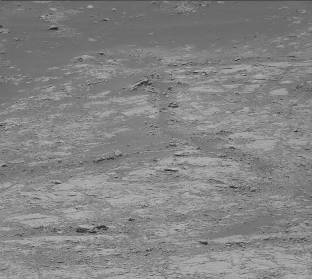 Sol 2774: Mast Camera (Mastcam)