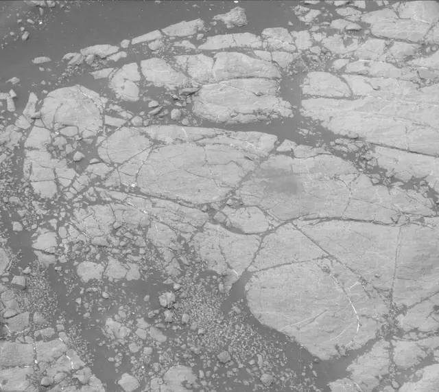 Sol 2777: Mast Camera (Mastcam)