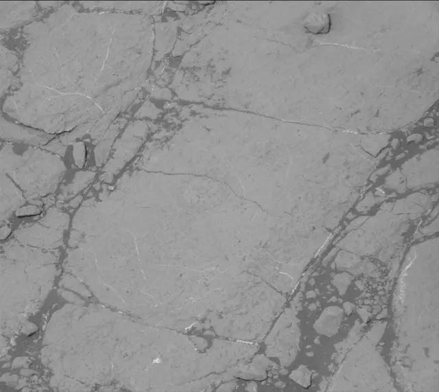Sol 2777: Mast Camera (Mastcam)
