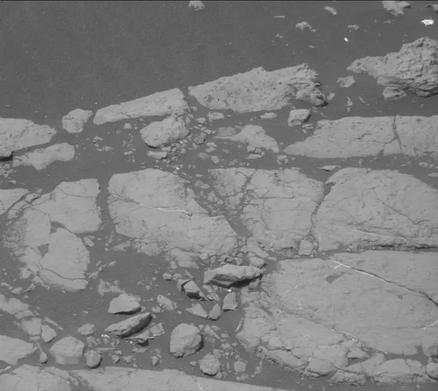 Sol 2778: Mast Camera (Mastcam)