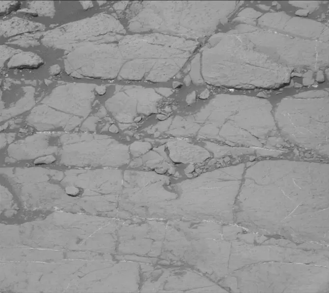 Sol 2778: Mast Camera (Mastcam)