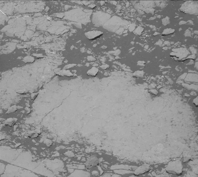 Sol 2778: Mast Camera (Mastcam)