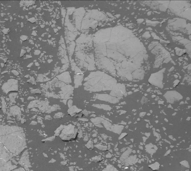 Sol 2778: Mast Camera (Mastcam)