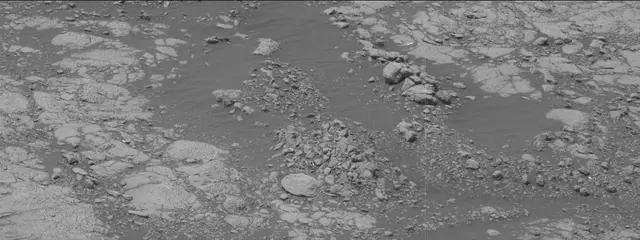Sol 2781: Mast Camera (Mastcam)