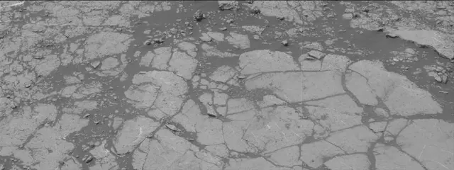 Sol 2781: Mast Camera (Mastcam)