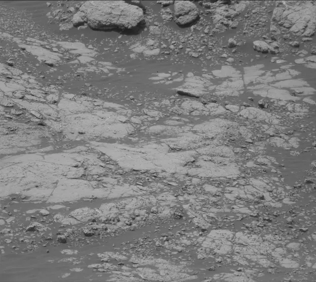 Sol 2781: Mast Camera (Mastcam)