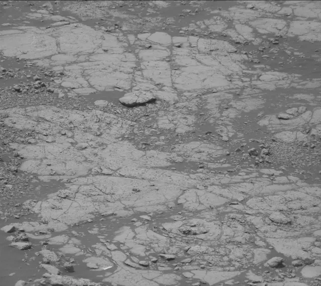 Sol 2781: Mast Camera (Mastcam)