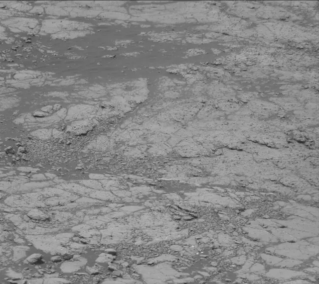 Sol 2781: Mast Camera (Mastcam)
