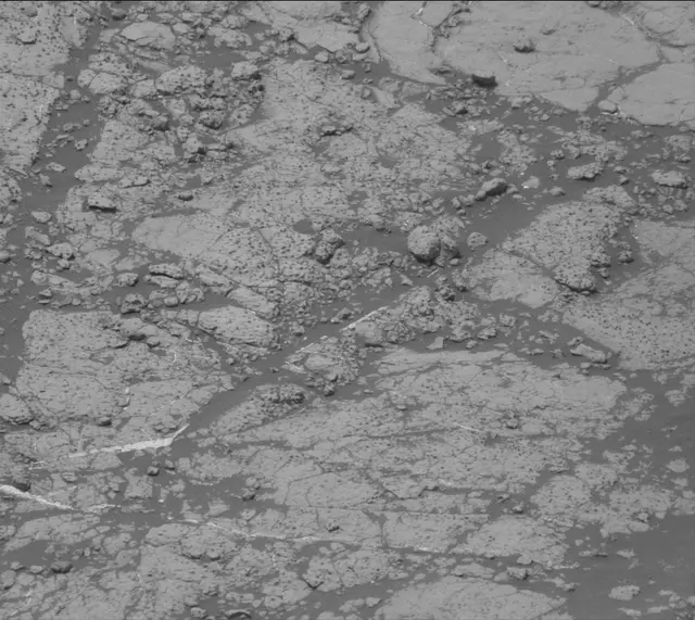 Sol 2781: Mast Camera (Mastcam)